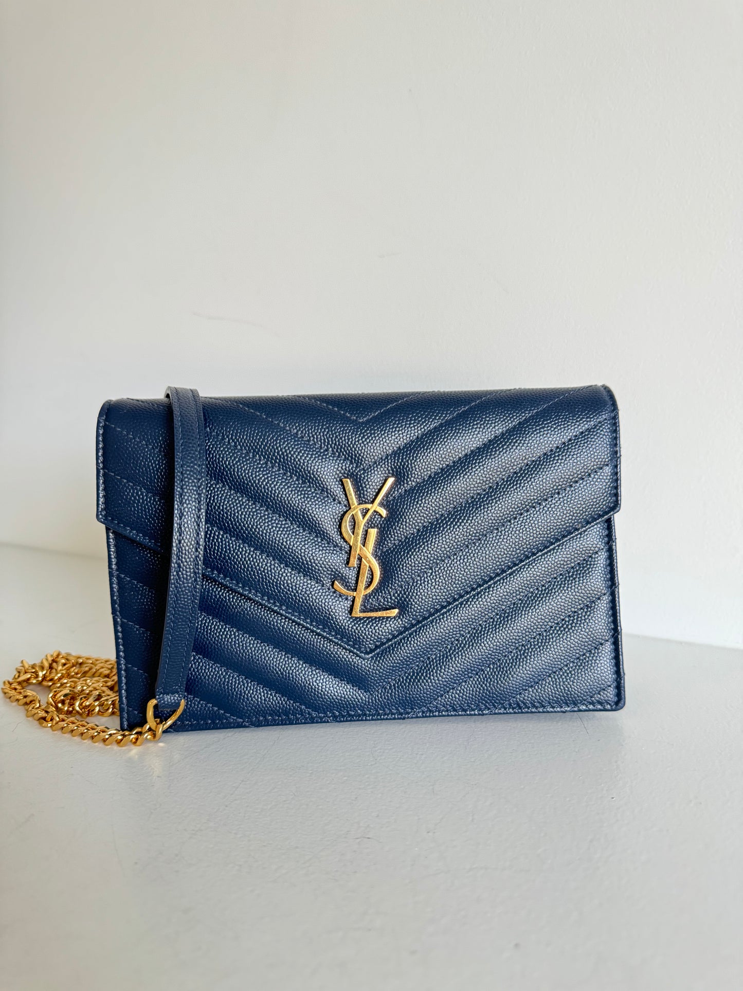 Saint Laurent Chevron Quilted Wallet On chain , Navy