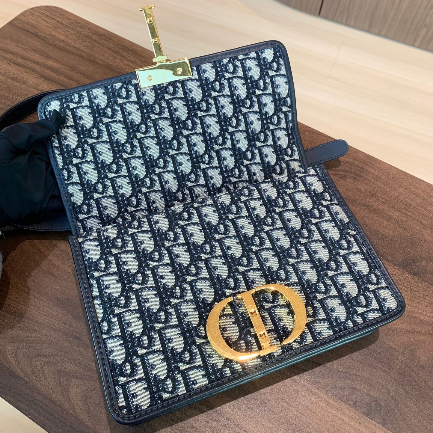 Christian Dior Montaigne 30 Bag