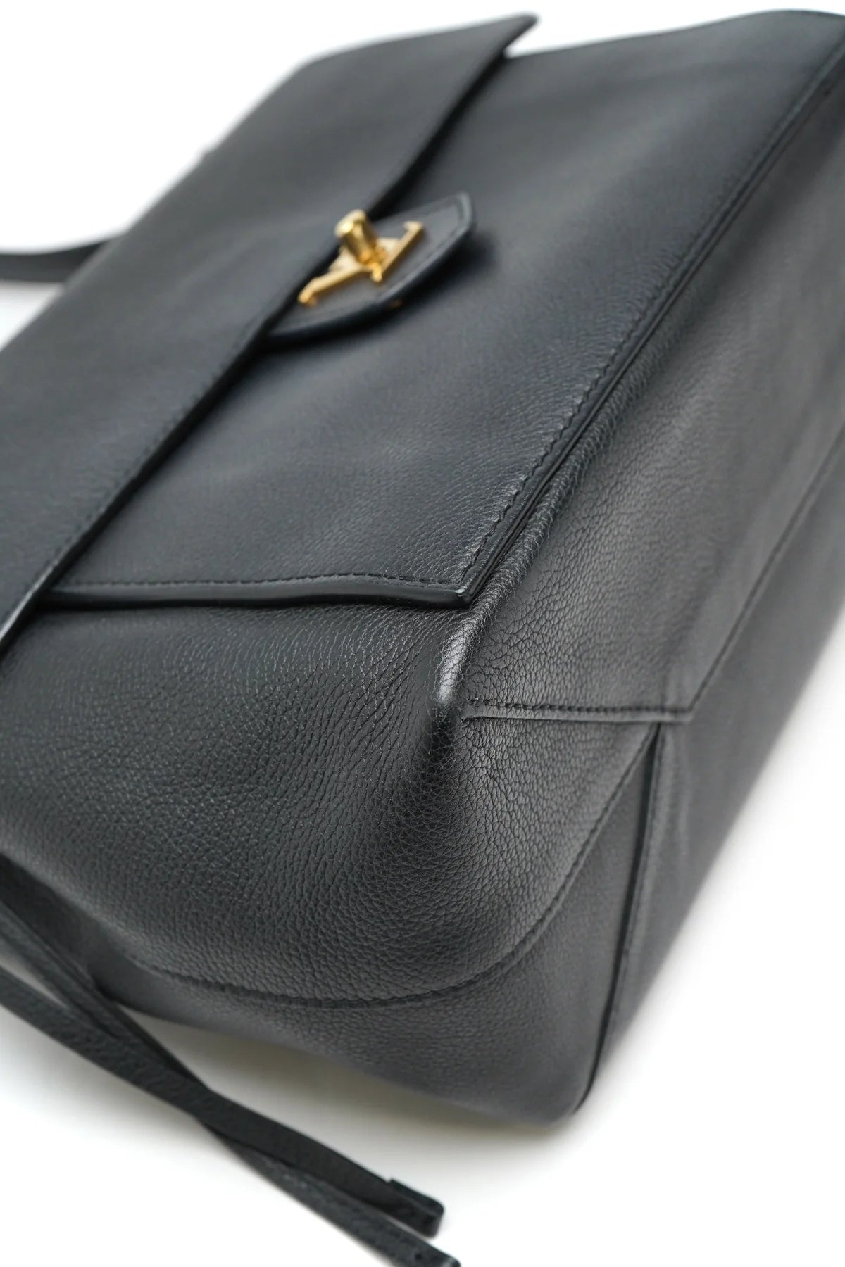 Louis Vuitton Calfskin Lockme PM Black