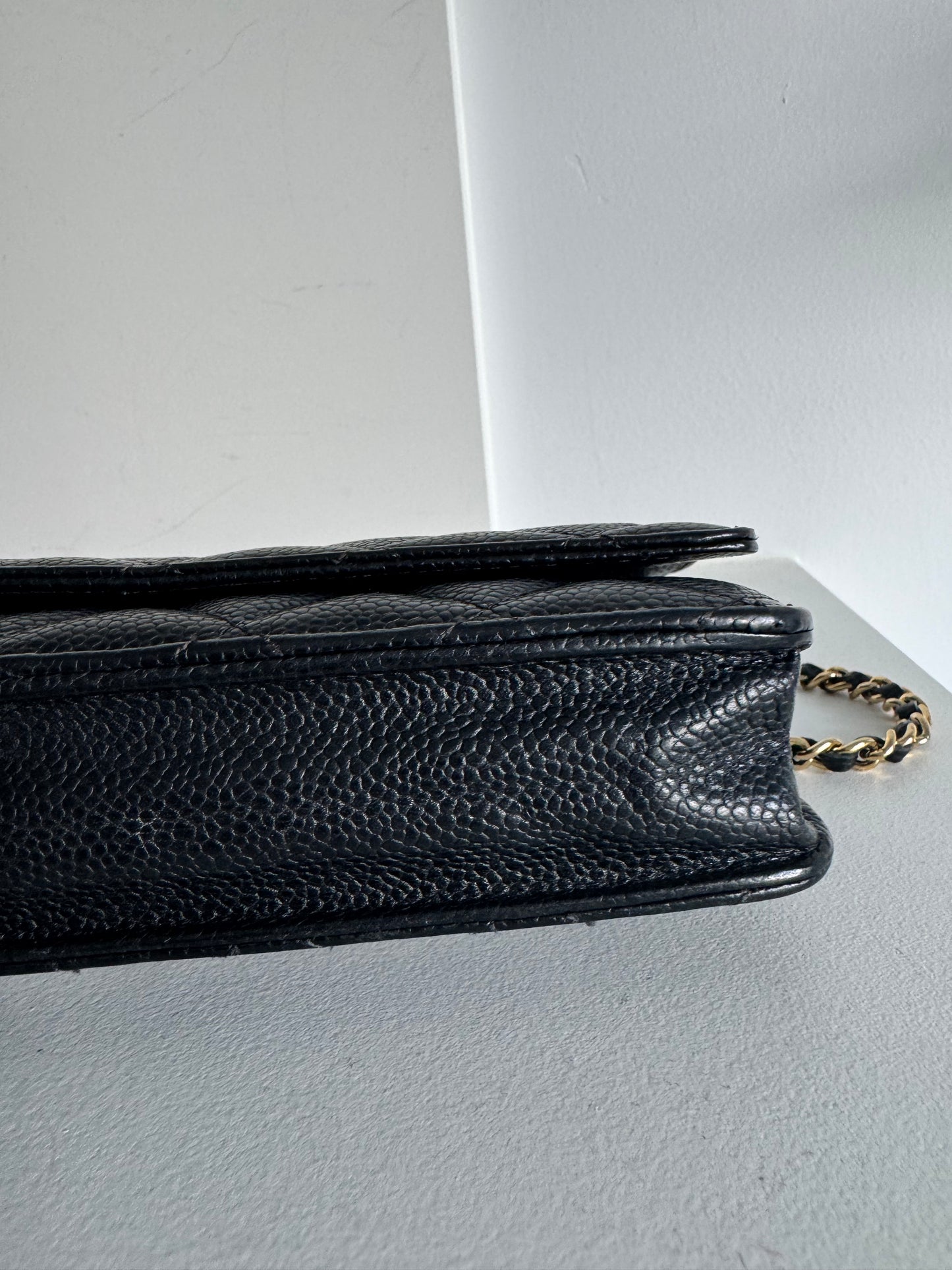 Chanel caviar wallet on chain black gold hardware