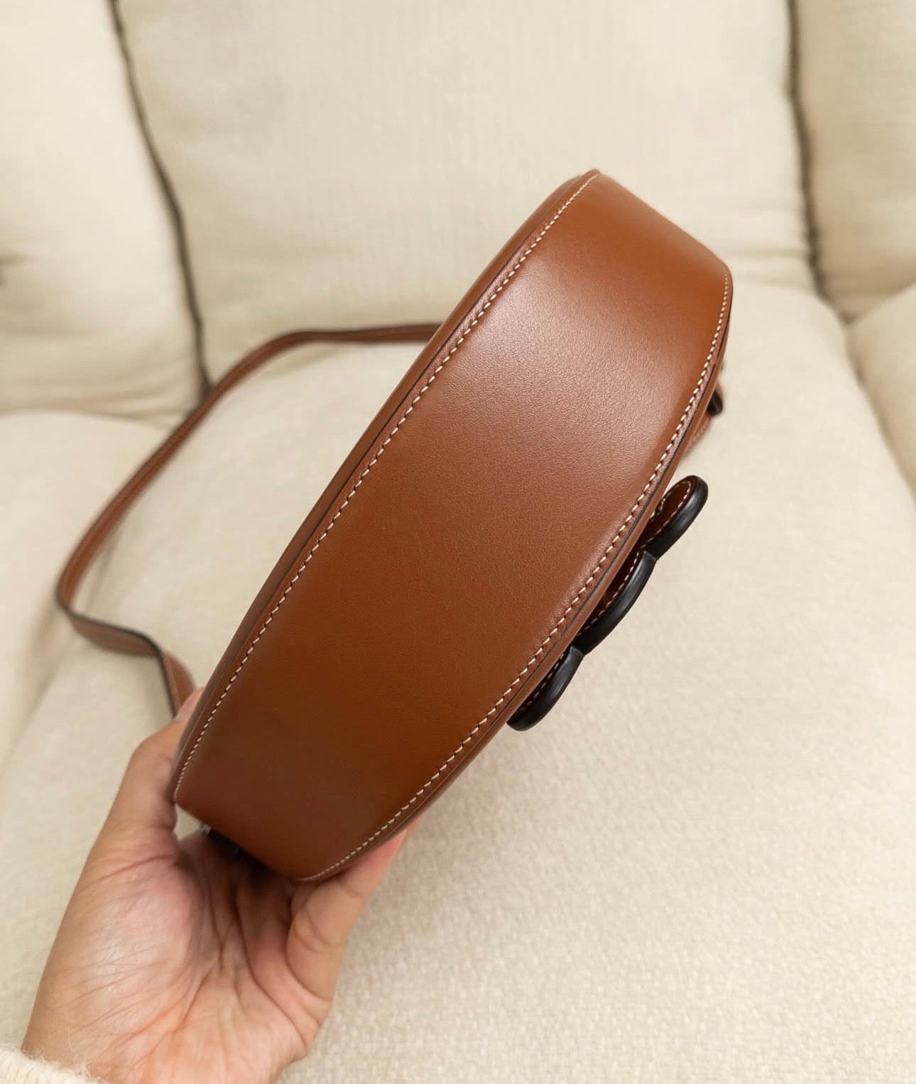 Celine Besace Cuir Triomphe Bag