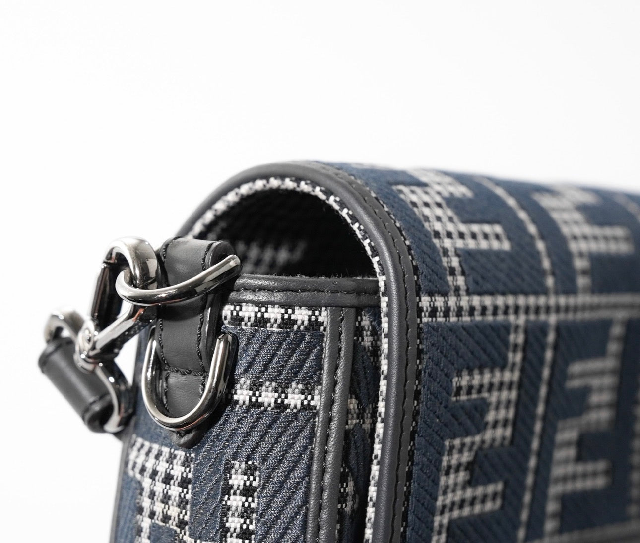 Fendi Baguette Medium