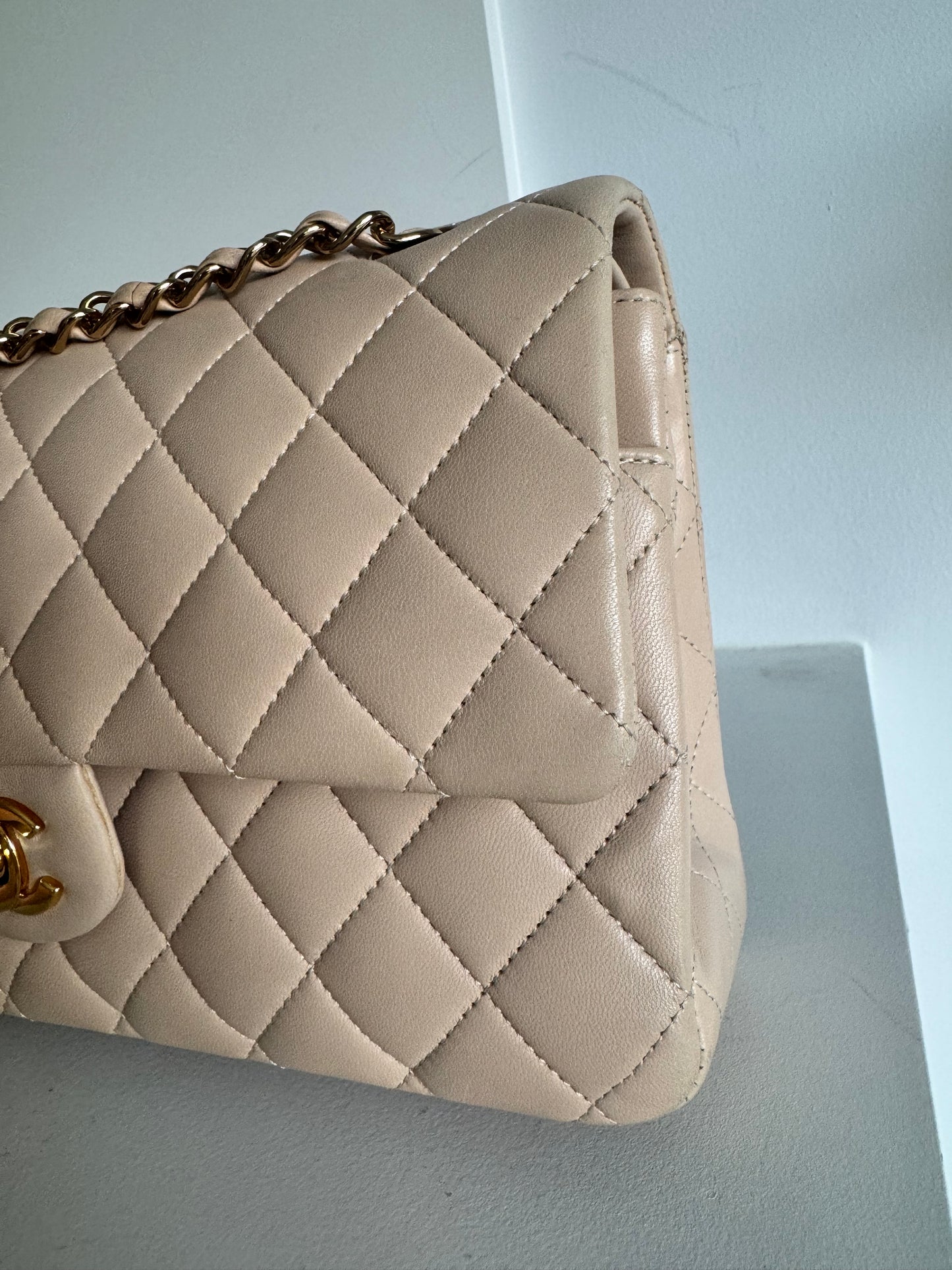 Chanel medium classic double flap lambskin beige GHW