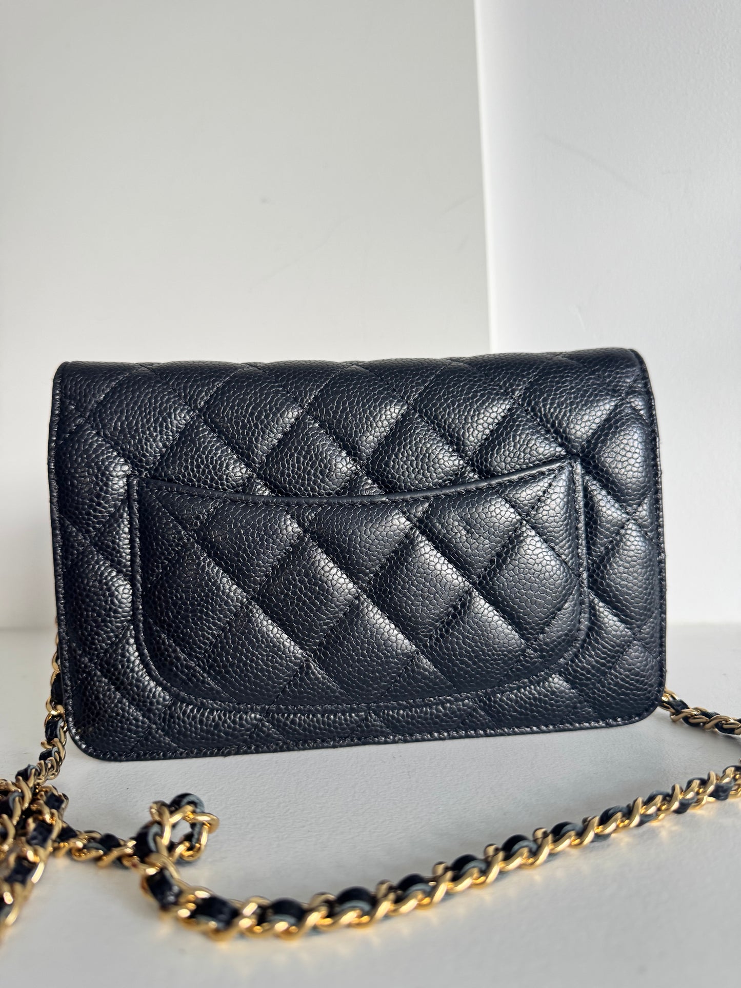 Chanel caviar wallet on chain black gold hardware