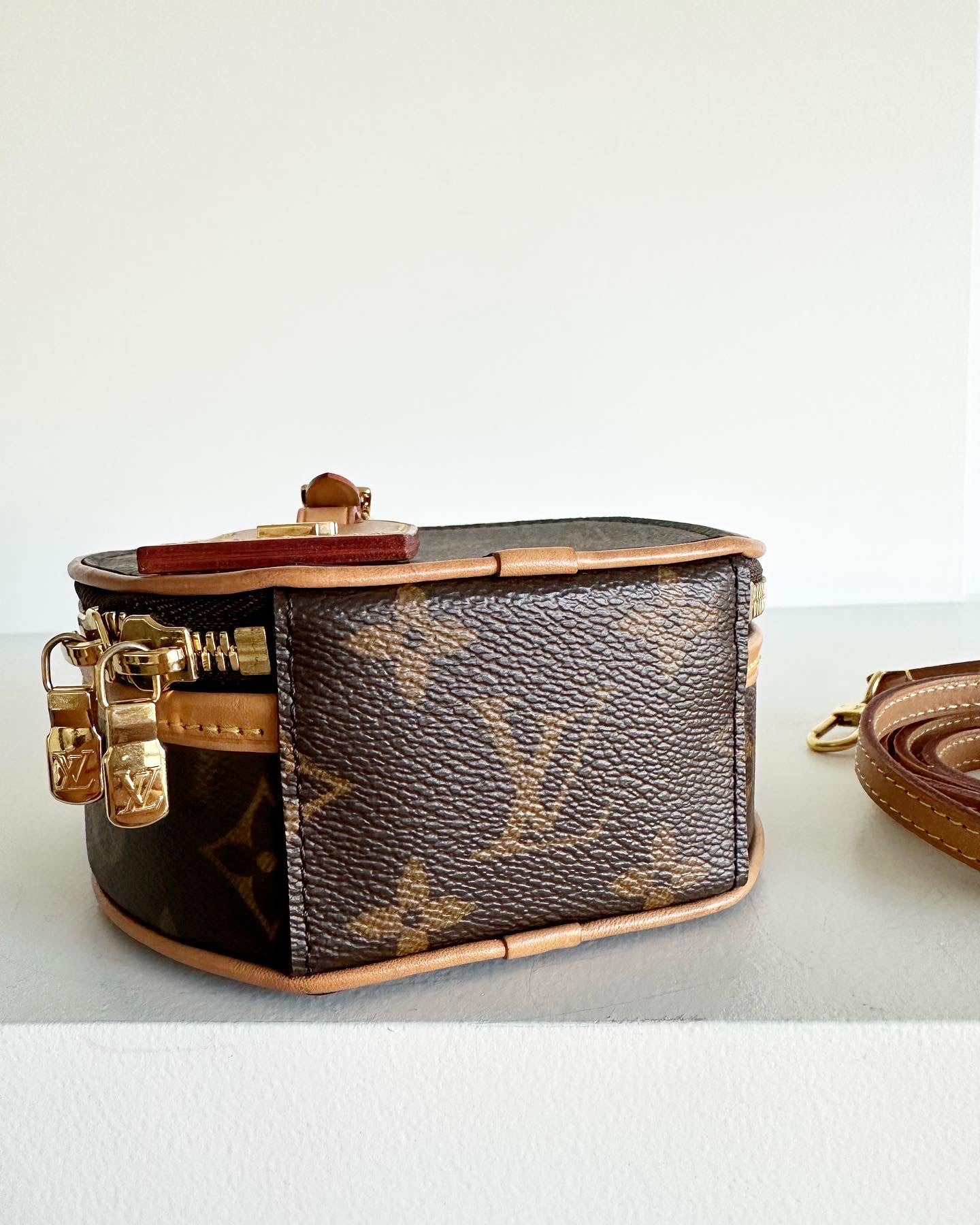 Louis Vuitton Mini Boite Chapeau bag