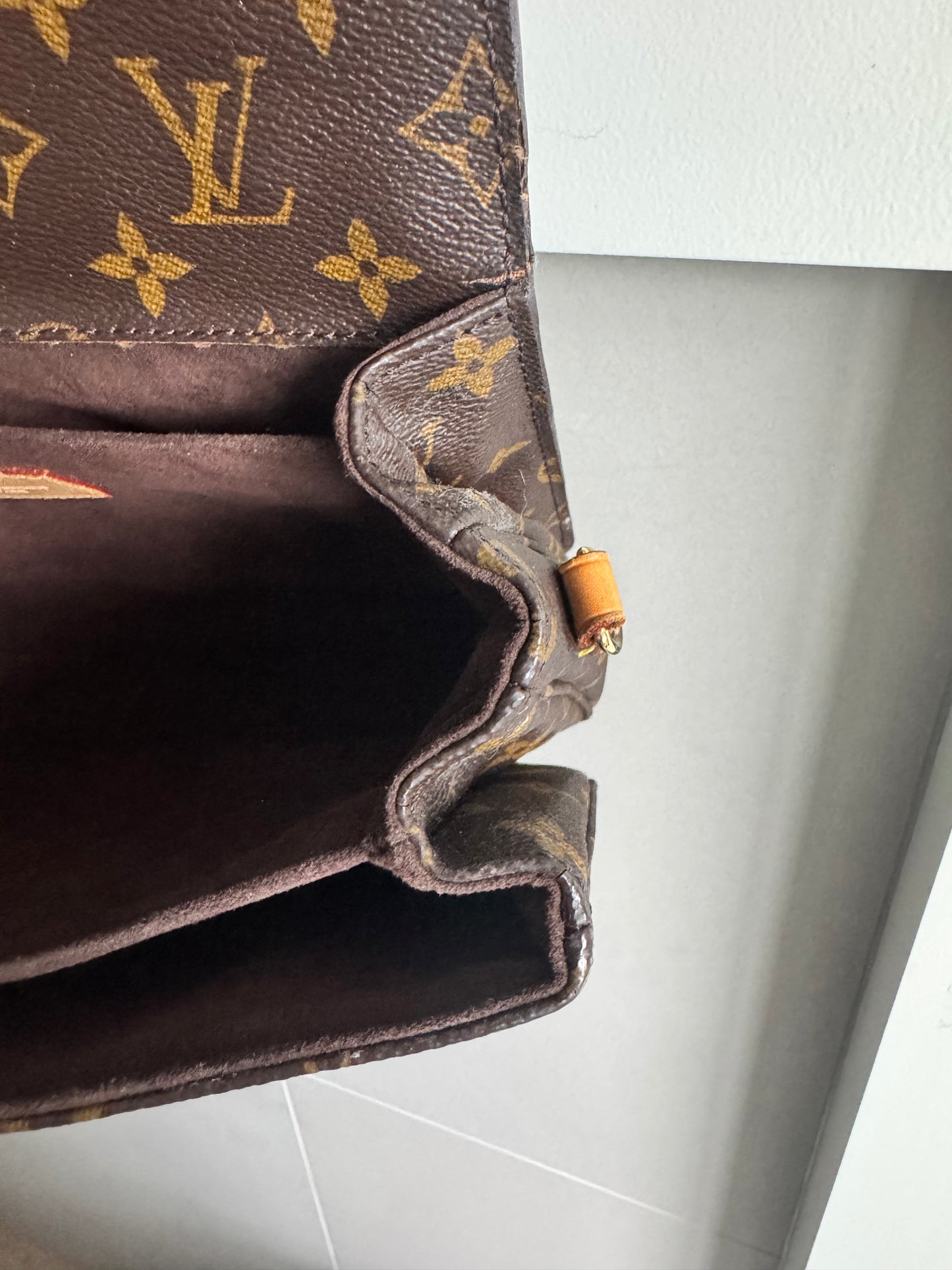 Louis Vuitton Pochette Metis Monogram