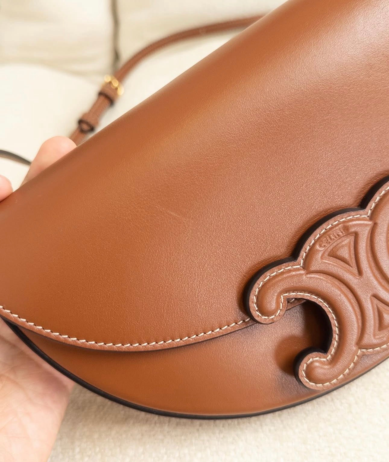 Celine Besace Cuir Triomphe Bag