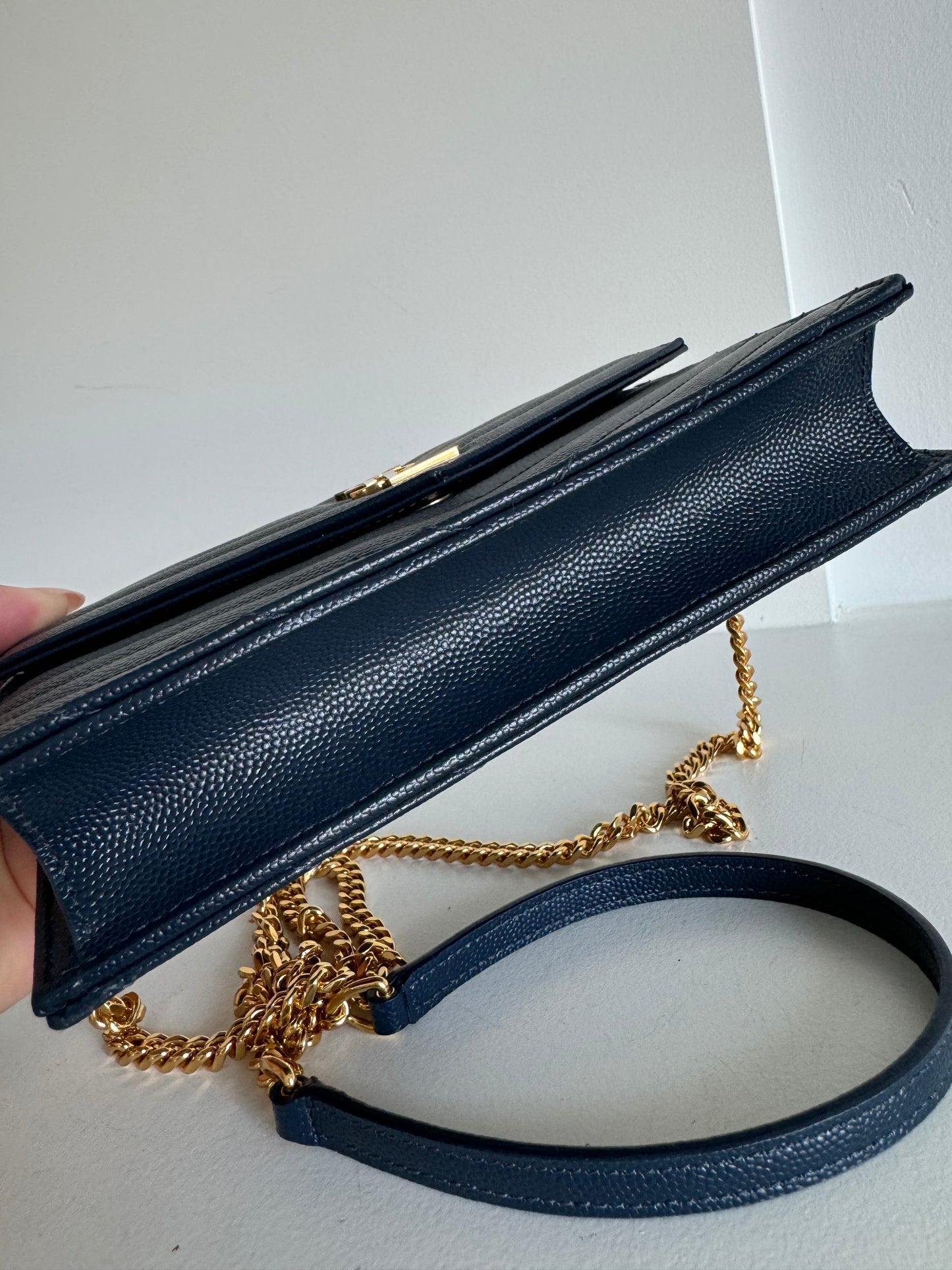 Saint Laurent Chevron Quilted Wallet On chain , Navy