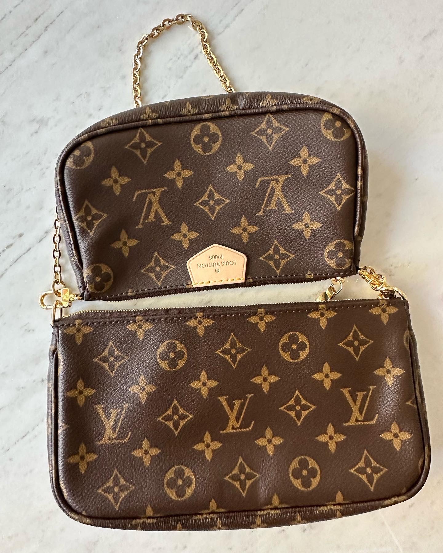 Louis Vuitton Multipochette Pink strap