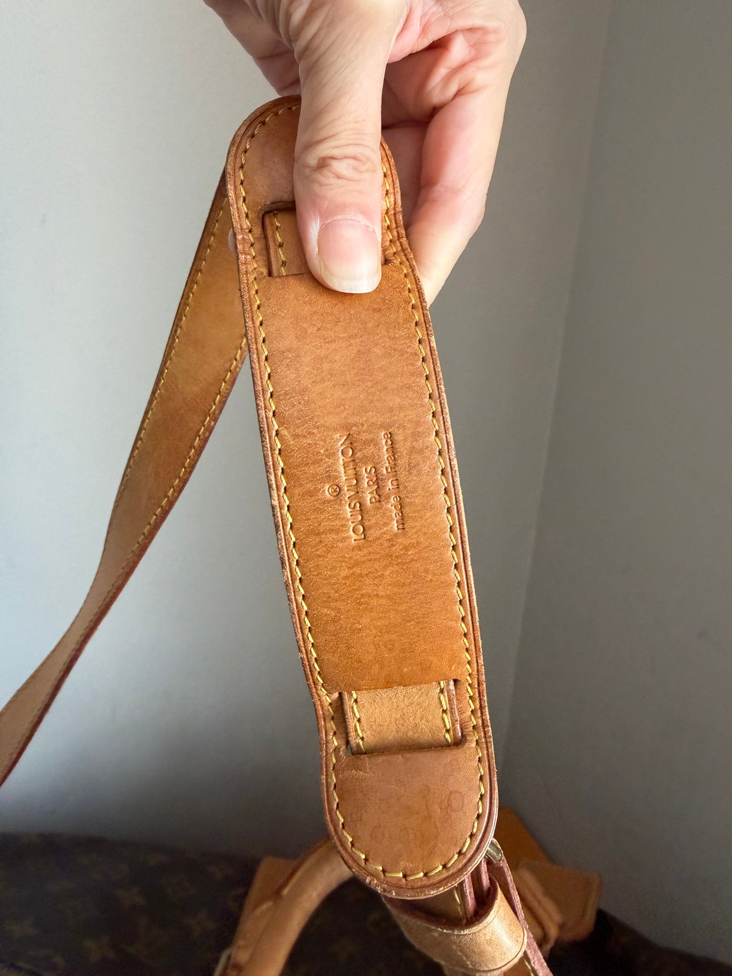 Louis Vuitton Keepall 50 Bandouliere Luggage Bag
