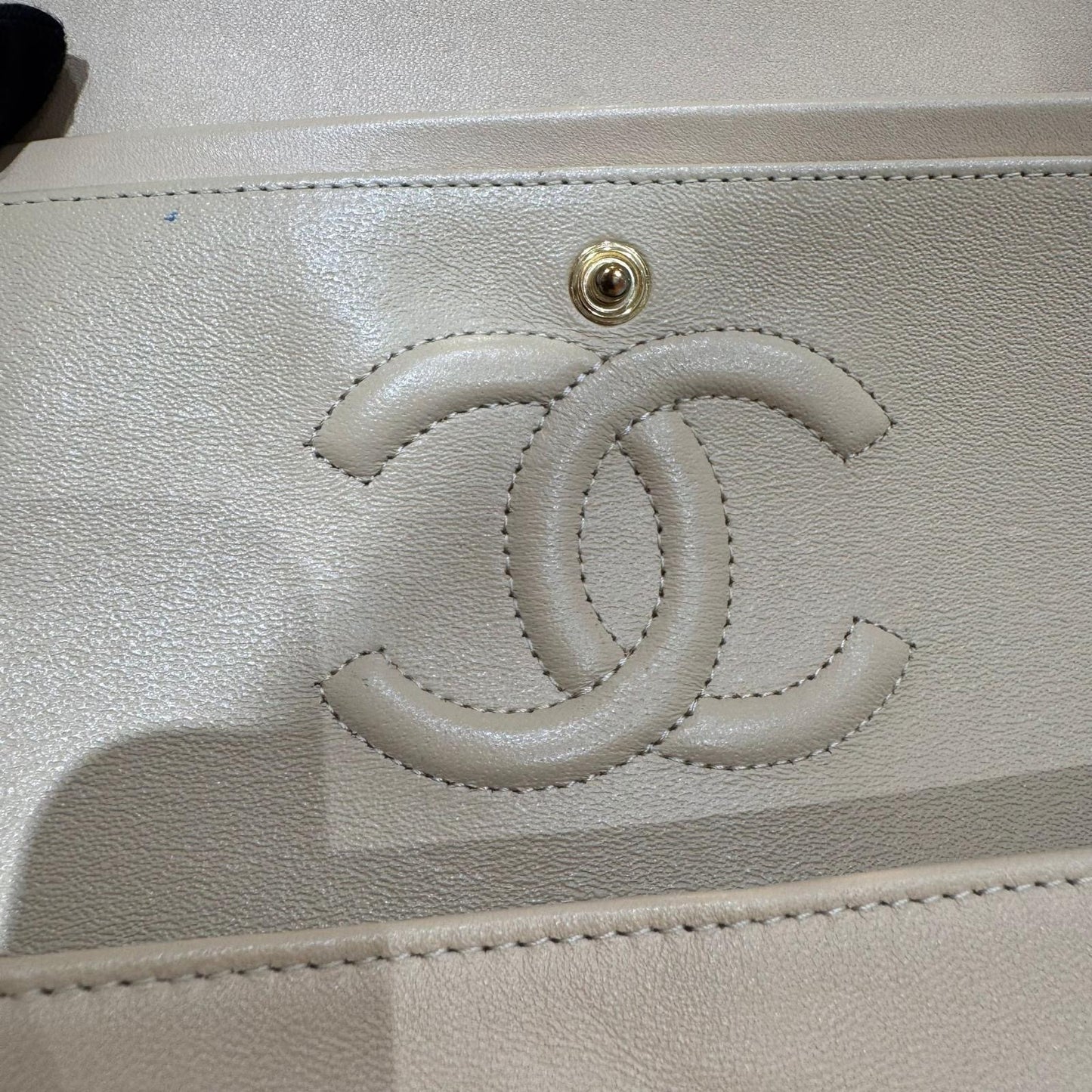 Chanel Medium Classic DF Beige Claire