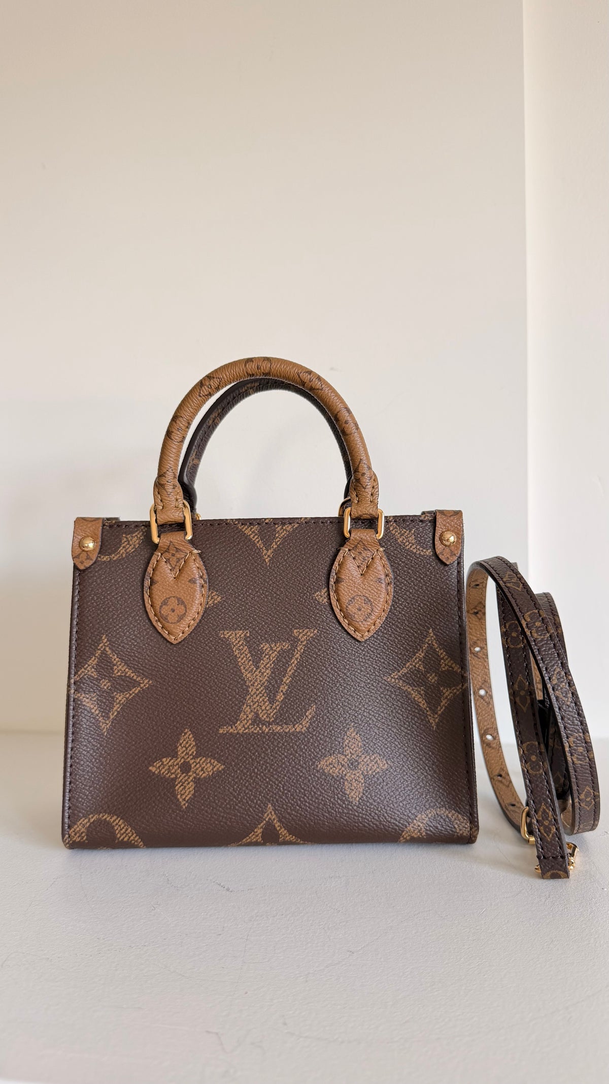 Louis Vuitton OnTheGo BB