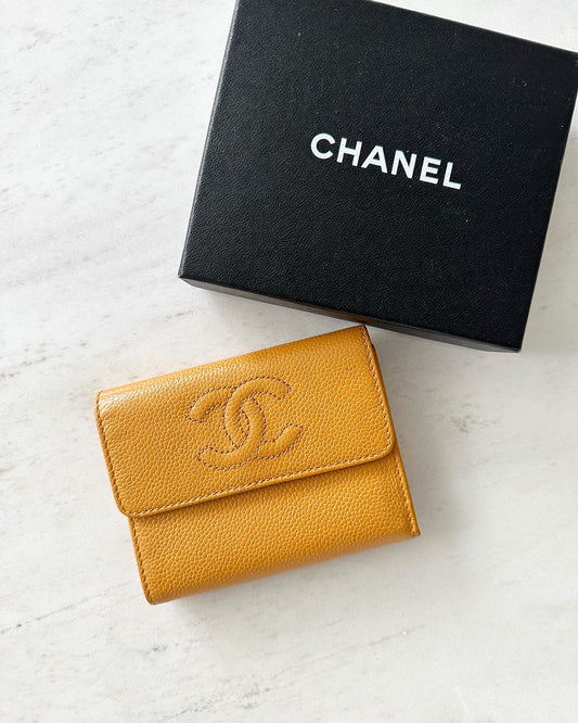 Chanel vintage bifold wallet