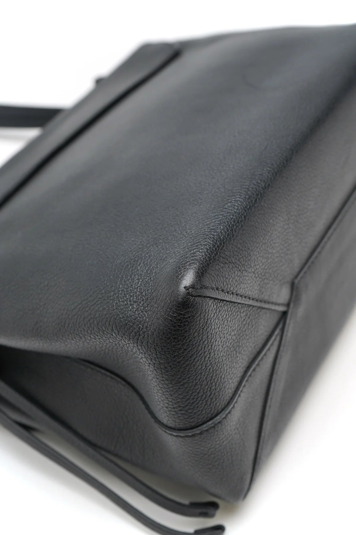 Louis Vuitton Calfskin Lockme PM Black