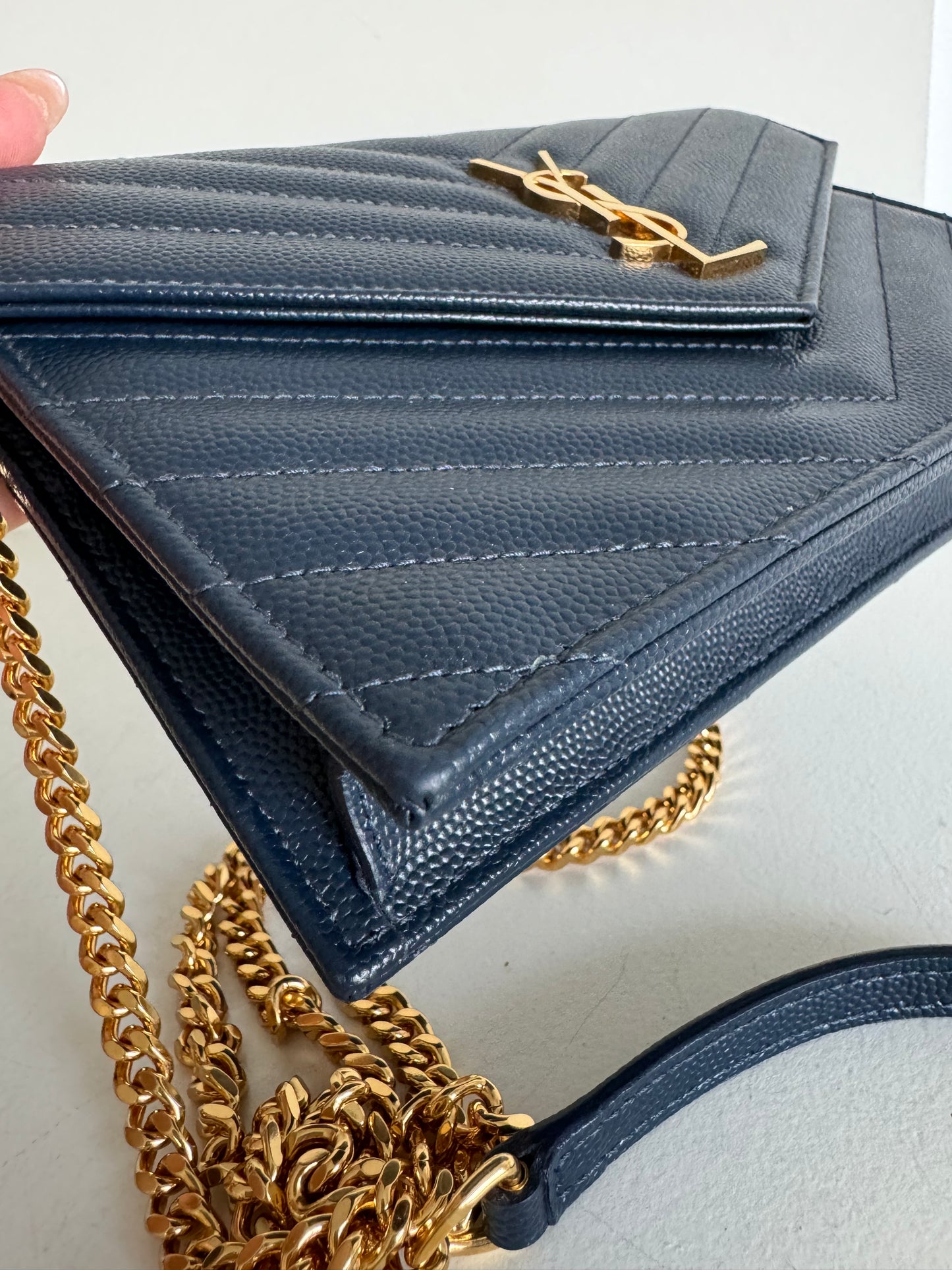 Saint Laurent Chevron Quilted Wallet On chain , Navy