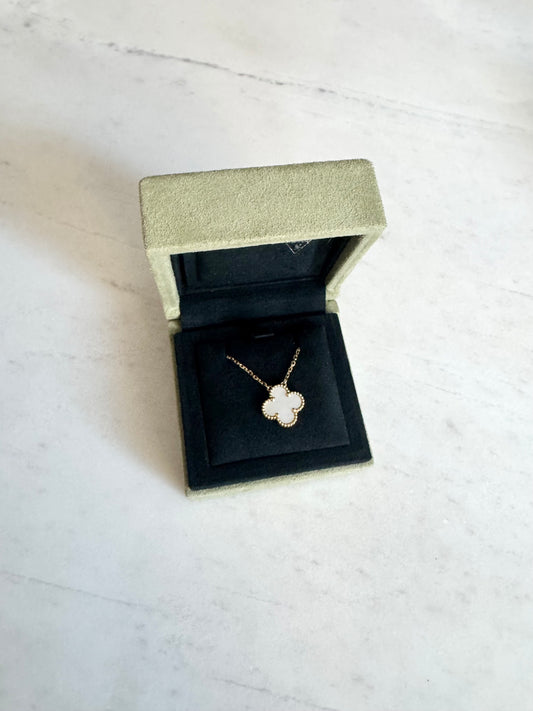 Van Cleef & Arpels Vintage MOP necklace