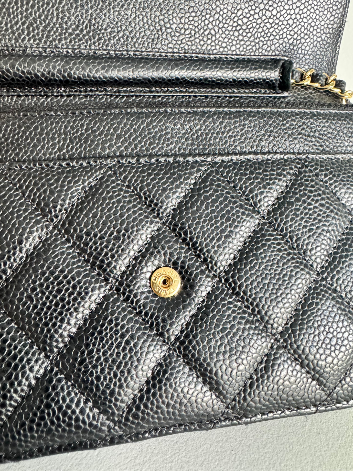 Chanel caviar wallet on chain black gold hardware