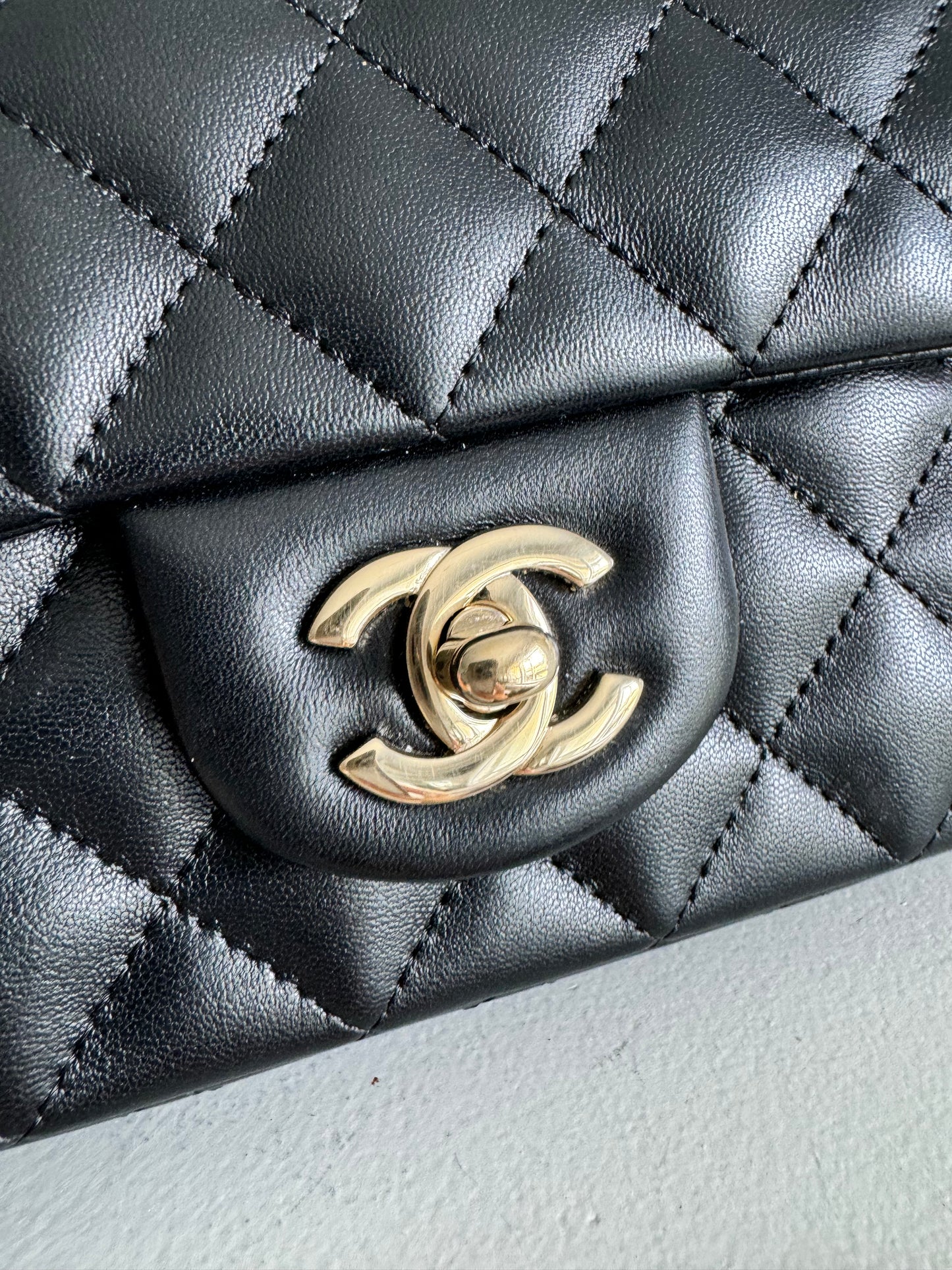 Chanel quilted mini rectangular flap ghw