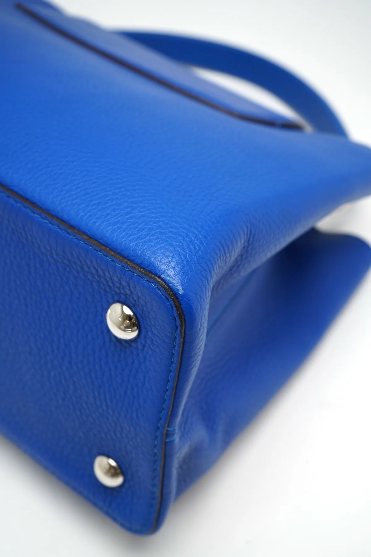 Louis Vuitton Taurillon Capucines MM Royal Blue
