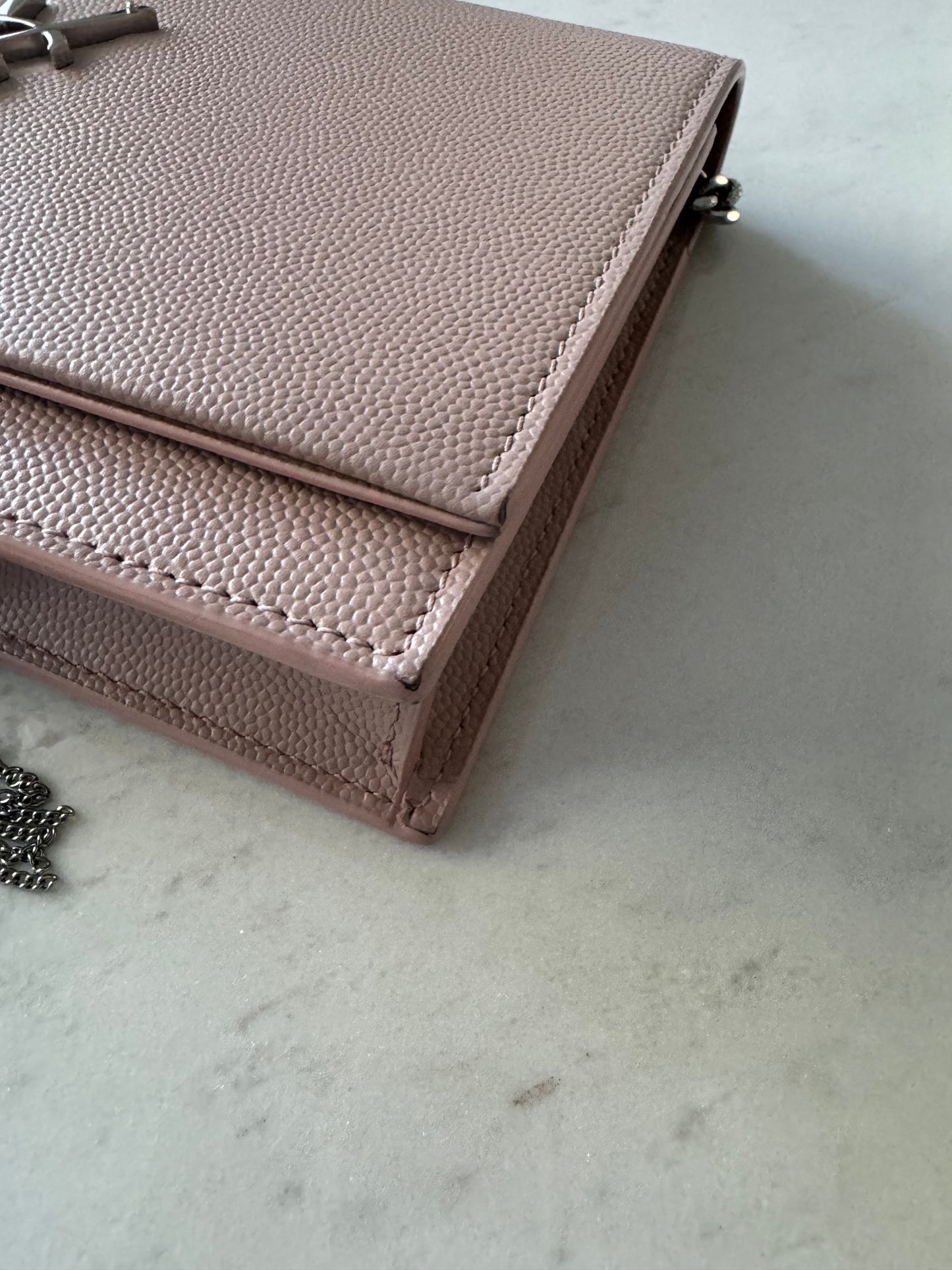 Saint Laurent Kate chain wallet , Pink