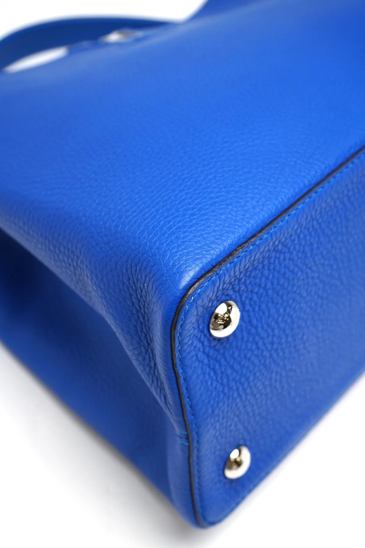 Louis Vuitton Taurillon Capucines MM Royal Blue