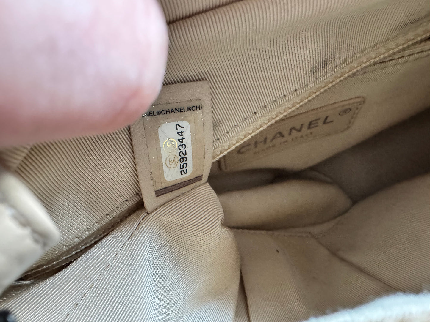 Chanel Gabrielle Hobo Small Shearling beige