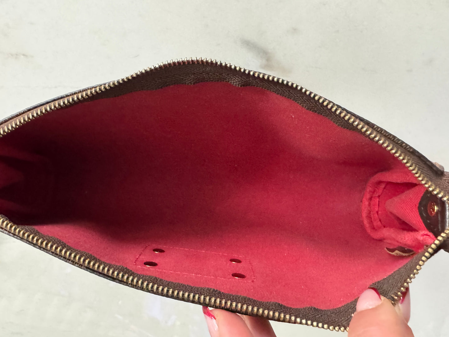 Louis Vuitton Eva Clutch On chain