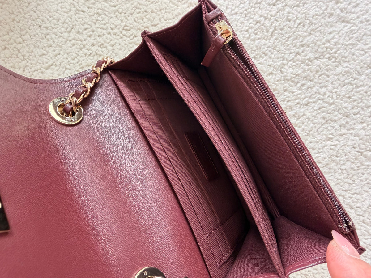 Chanel Trendy Wallet On Chain