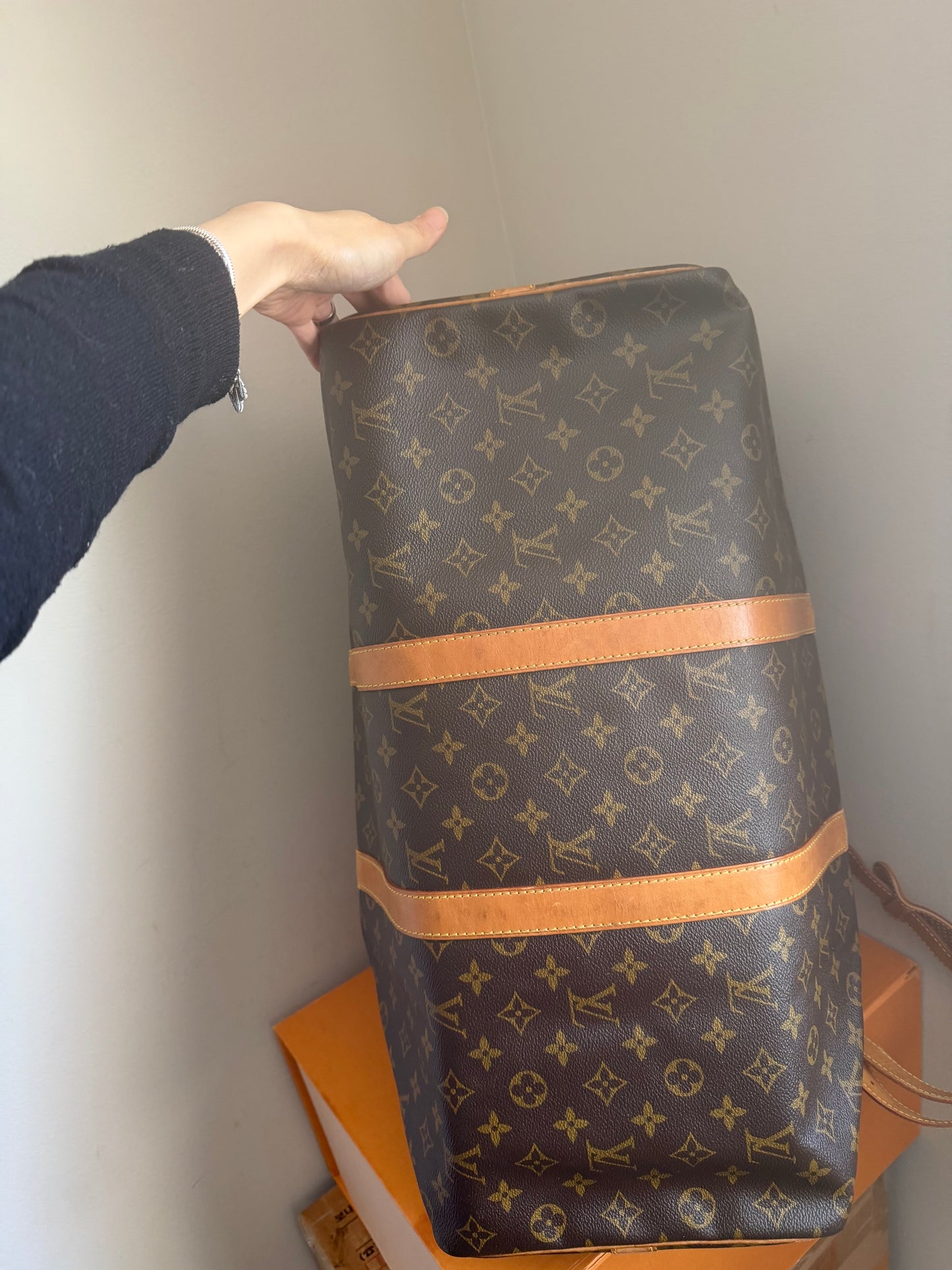 Louis Vuitton Keepall 50 Bandouliere Luggage Bag