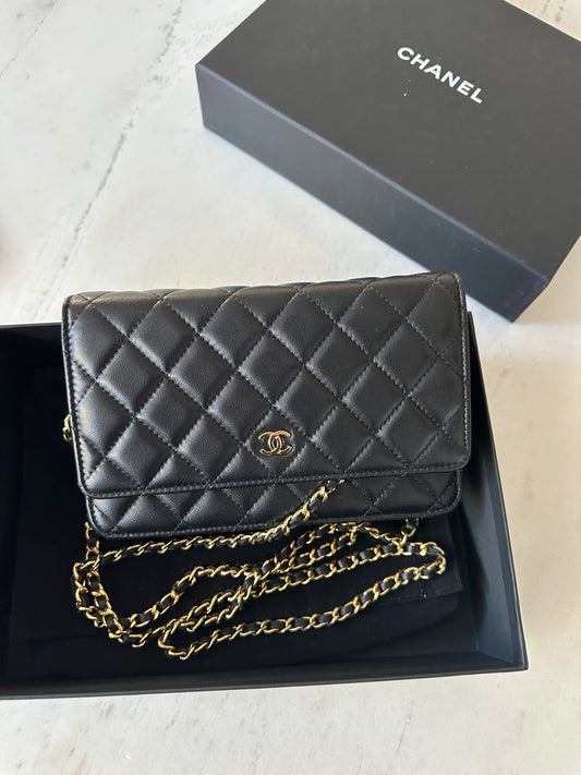 Chanel lambskin woc with ghw