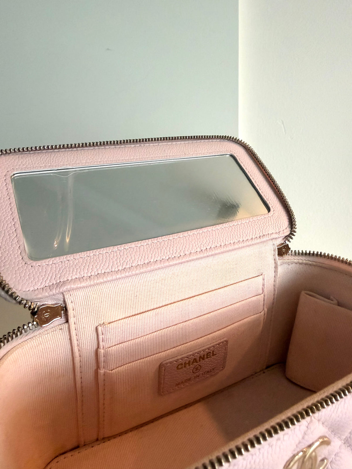 Chanel Vanity Case Bag With Chain