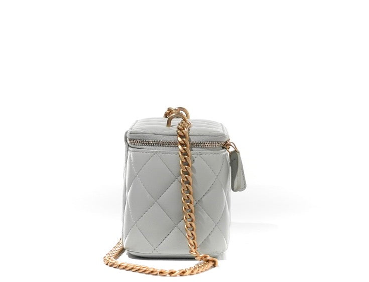 Chanel Long Vanity Camellia Crush Chain