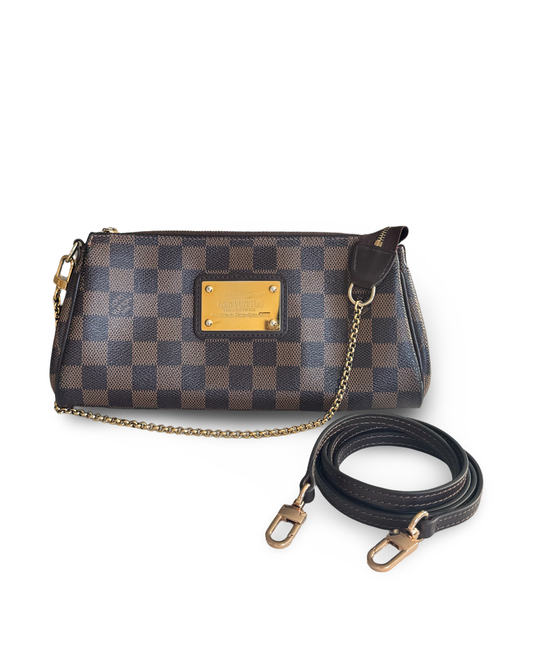 Louis Vuitton Eva Clutch On chain