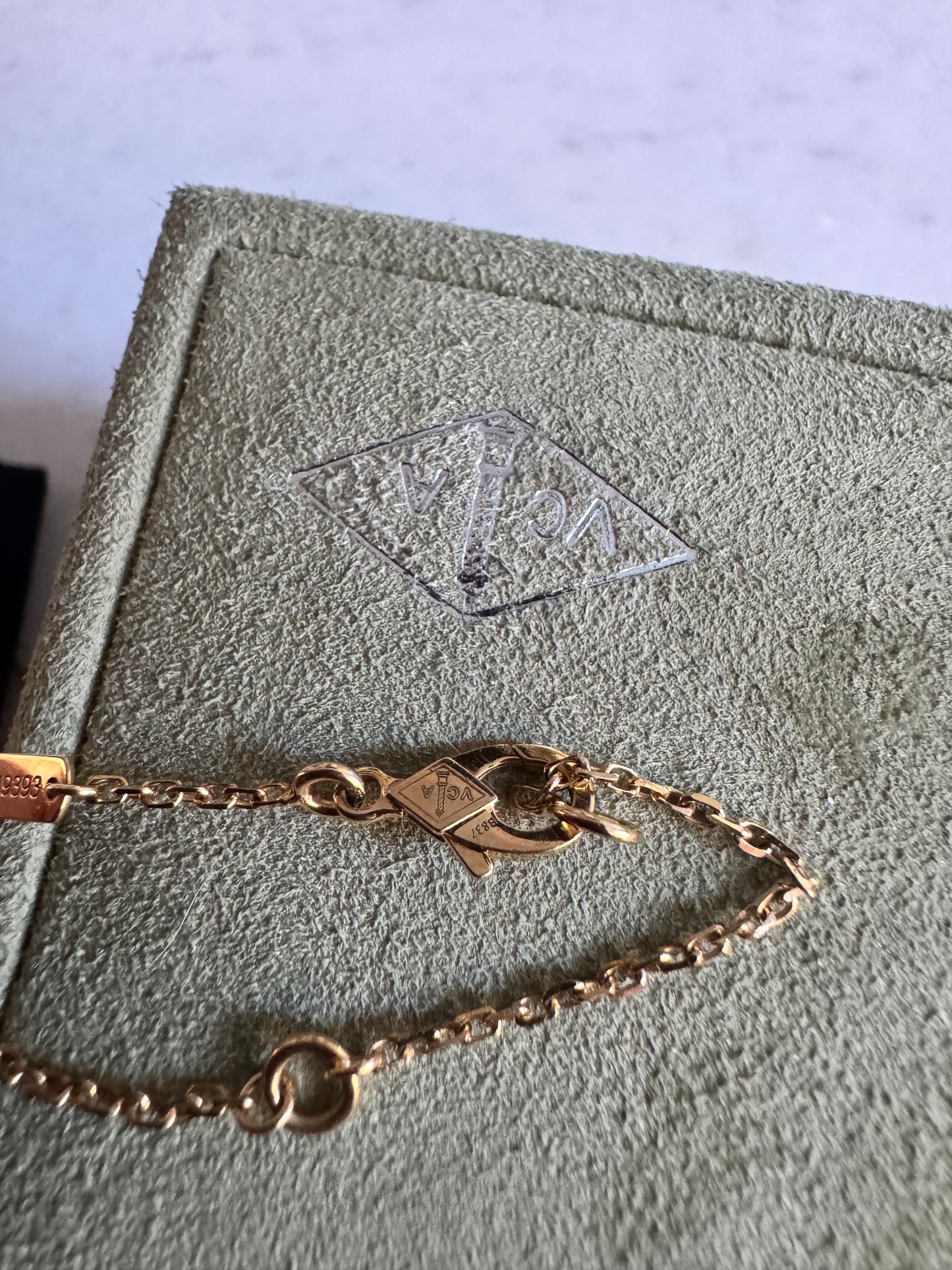 Van Cleef & Arpels Vintage MOP necklace
