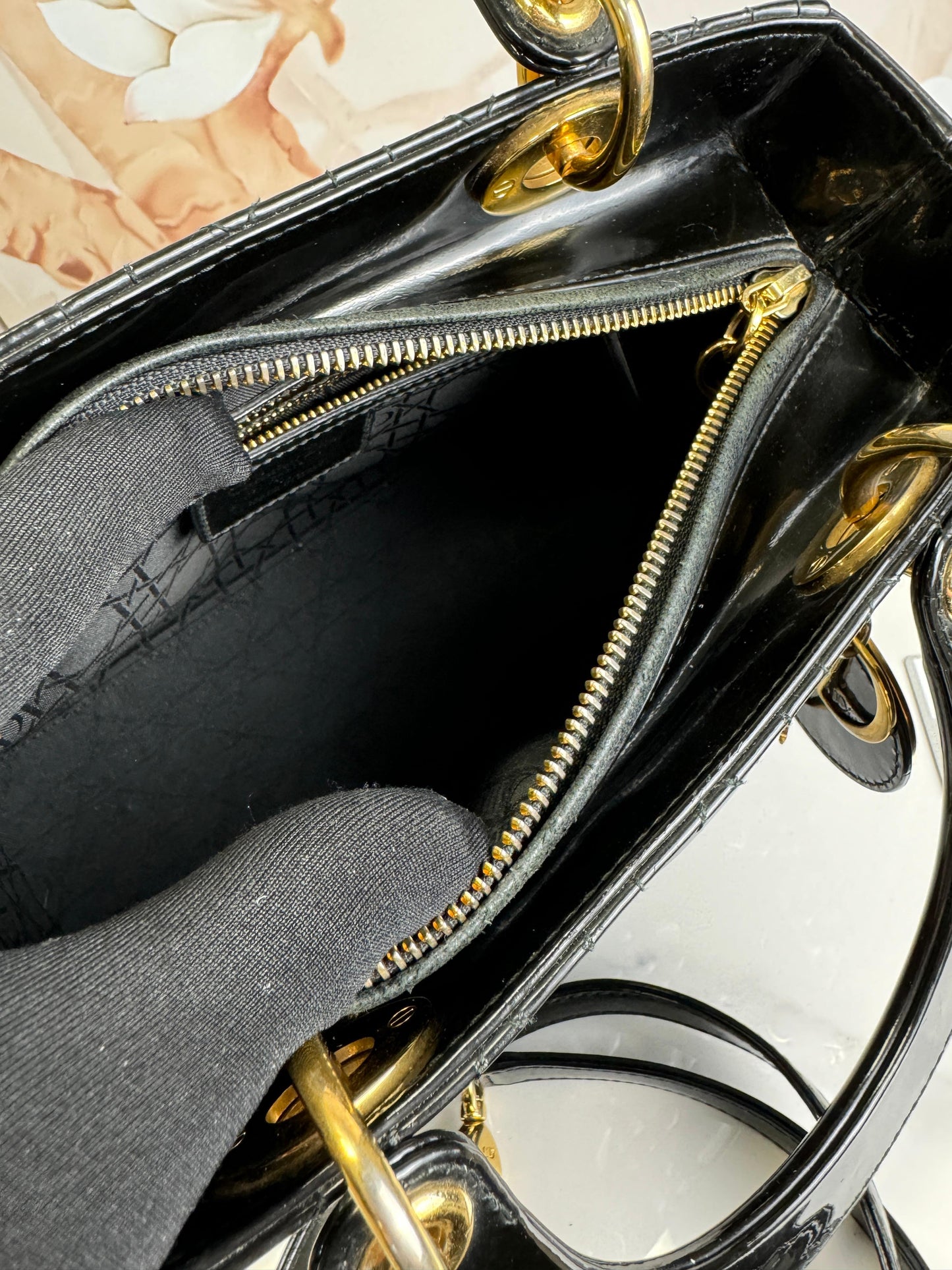 Christian Dior Patent Cannage Medium Lady Dior Black