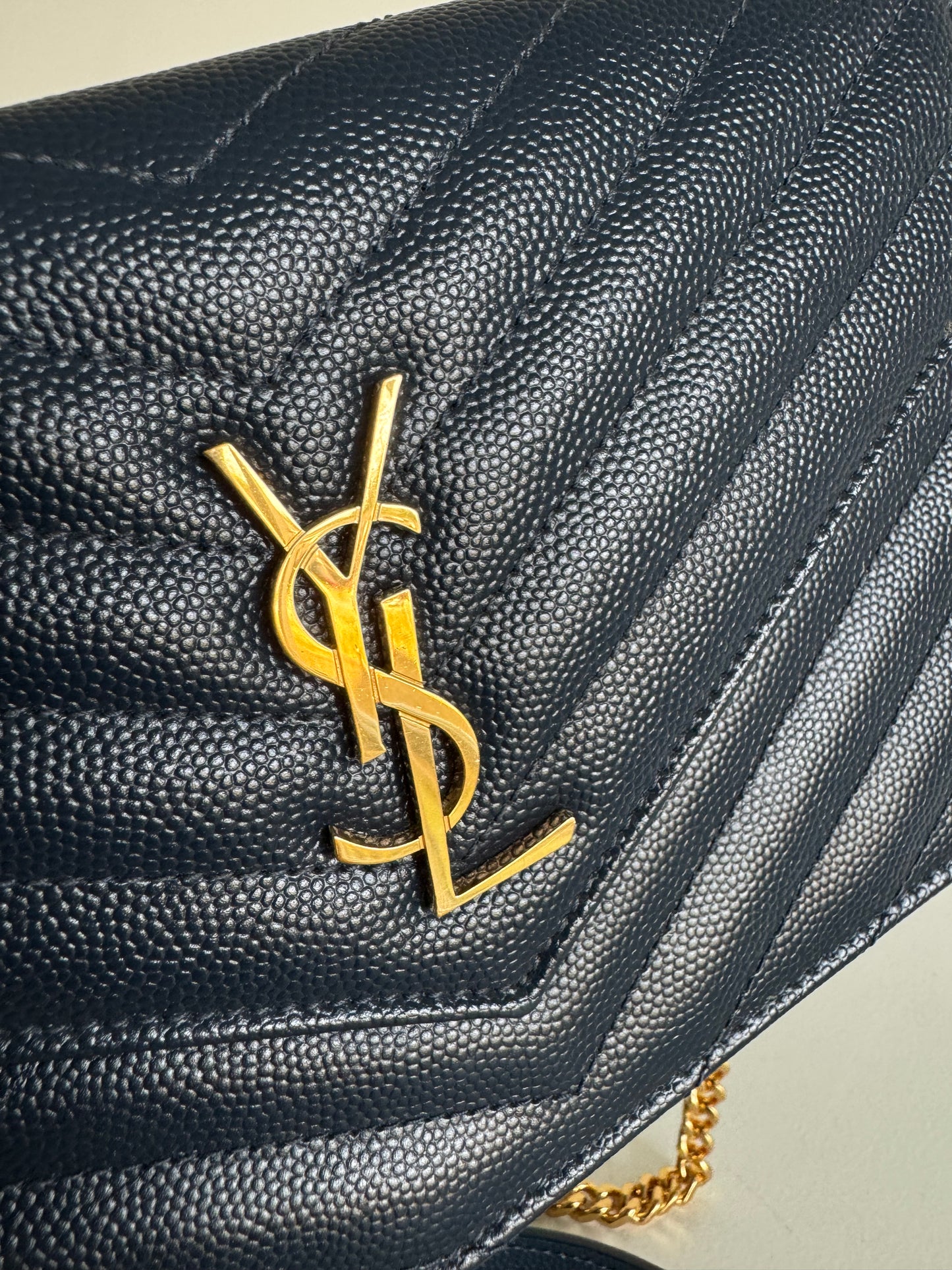 Saint Laurent Chevron Quilted Wallet On chain , Navy