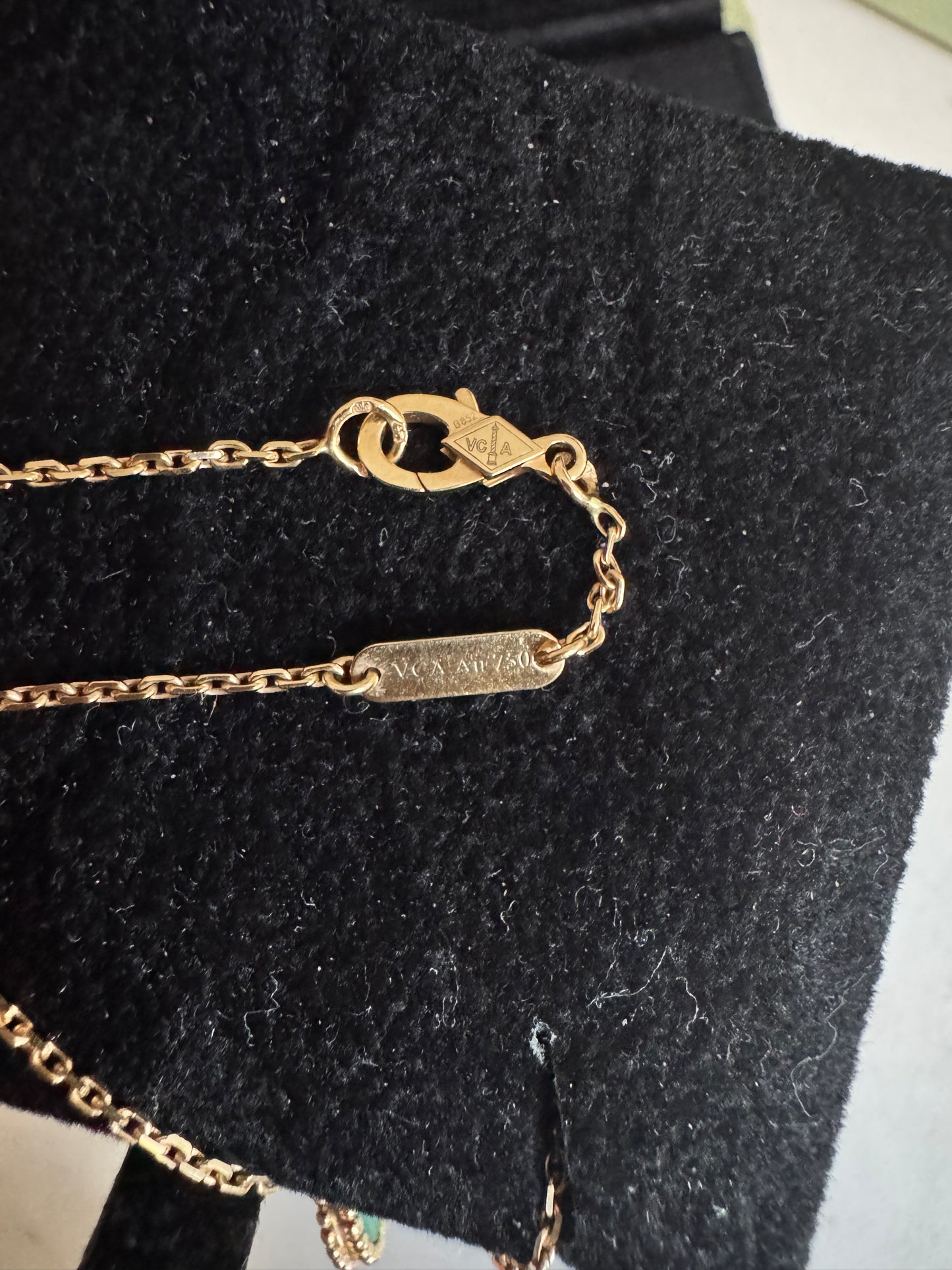 Van Cleef & Arpels Alhambra Malachite Pendant