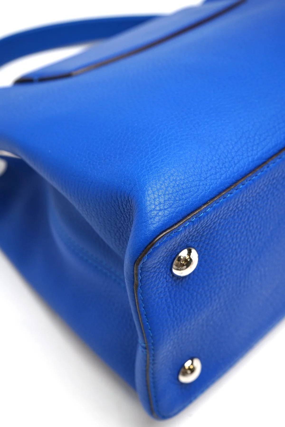 Louis Vuitton Taurillon Capucines MM Royal Blue
