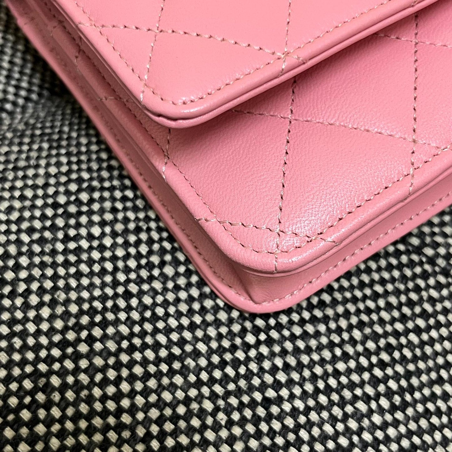 Chanel Classic Wallet On Chain