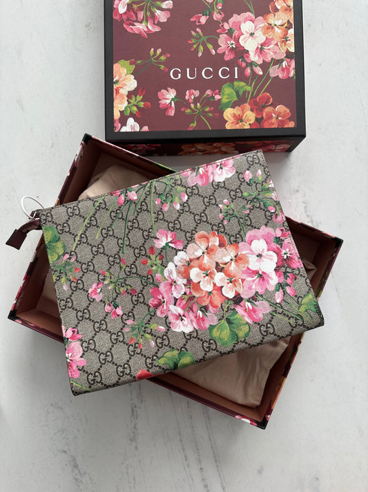 Gucci blooms toiletry large siye